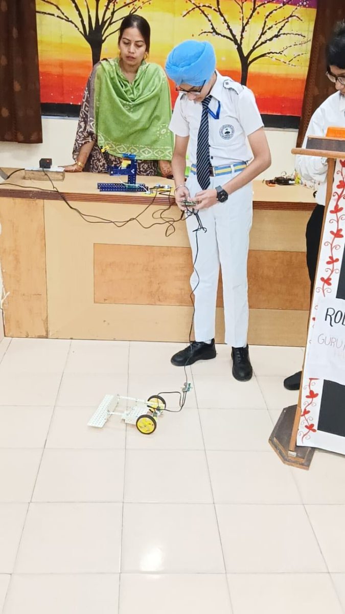 robotics-workshop-in-school