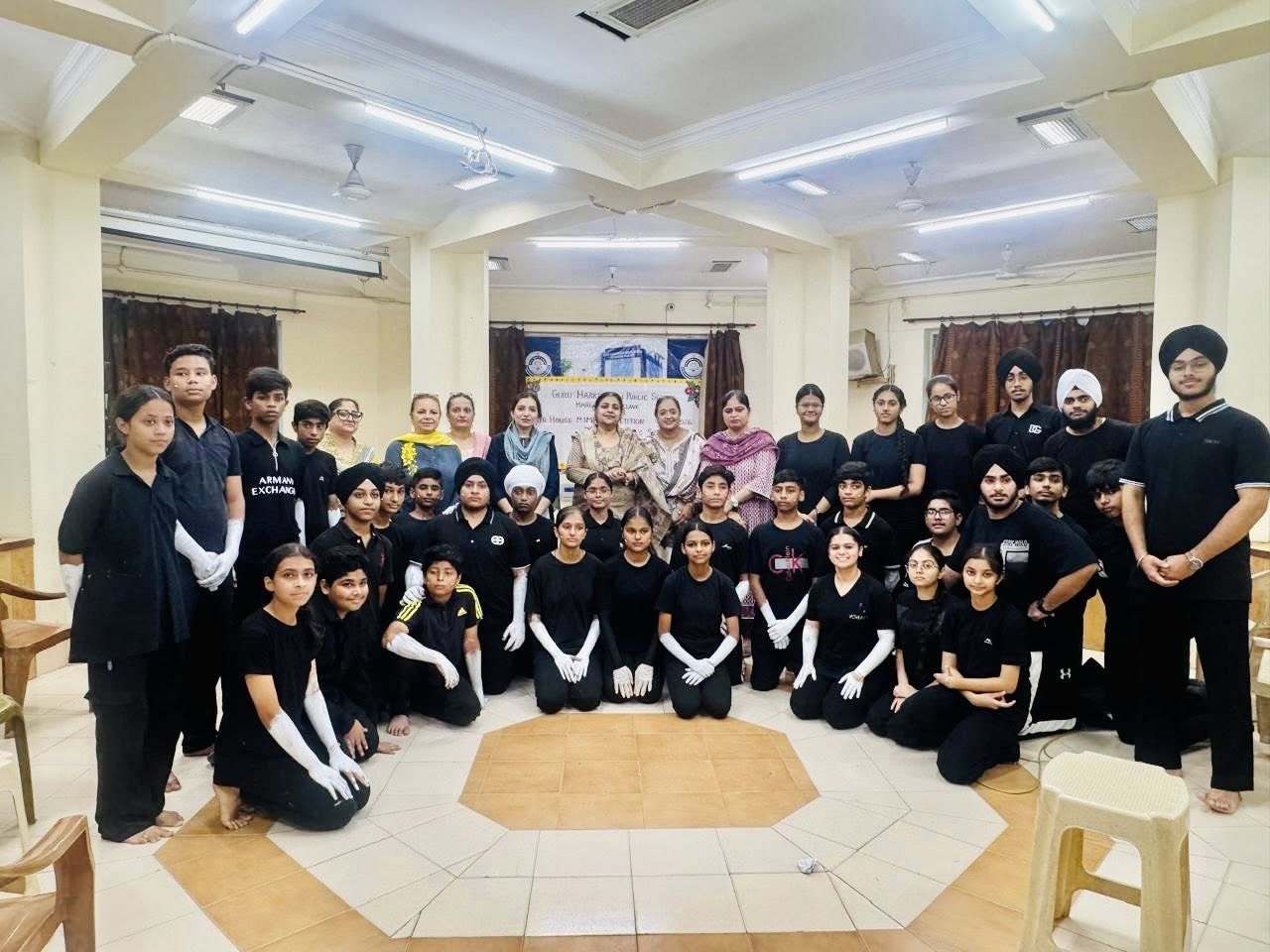 stirring-mime-competition-celebrating-indias-indomitable-spirit