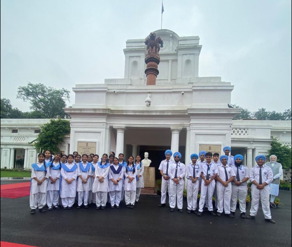 visited-the-delhi-vidhan-sabha-for-exhibition-dedicated-to-vithalbhai-patel-2025